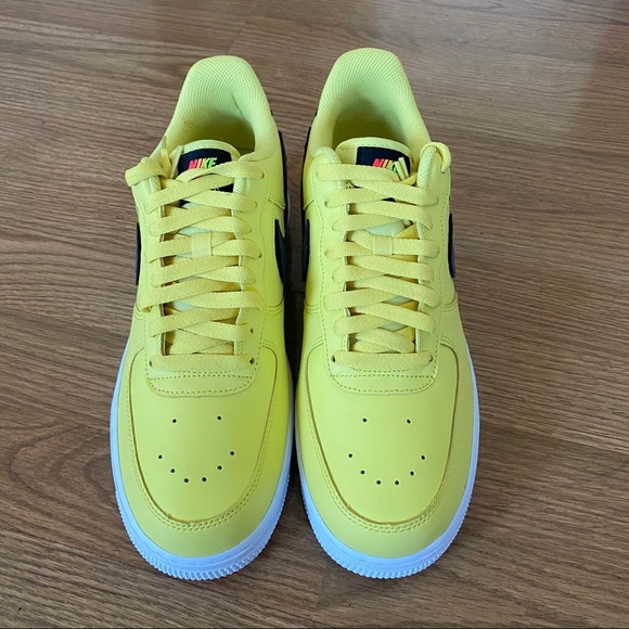 Nike Air Force 1 Low '07 LV8 3 “Yellow Pulse” - Picture 2 of 4